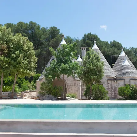 Trullo Il Pupineto With Pool In أوستوني