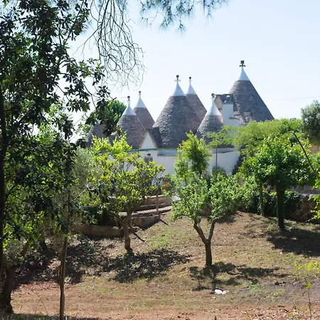 Trullo In Itria Valley Near Ostuni Beaches *